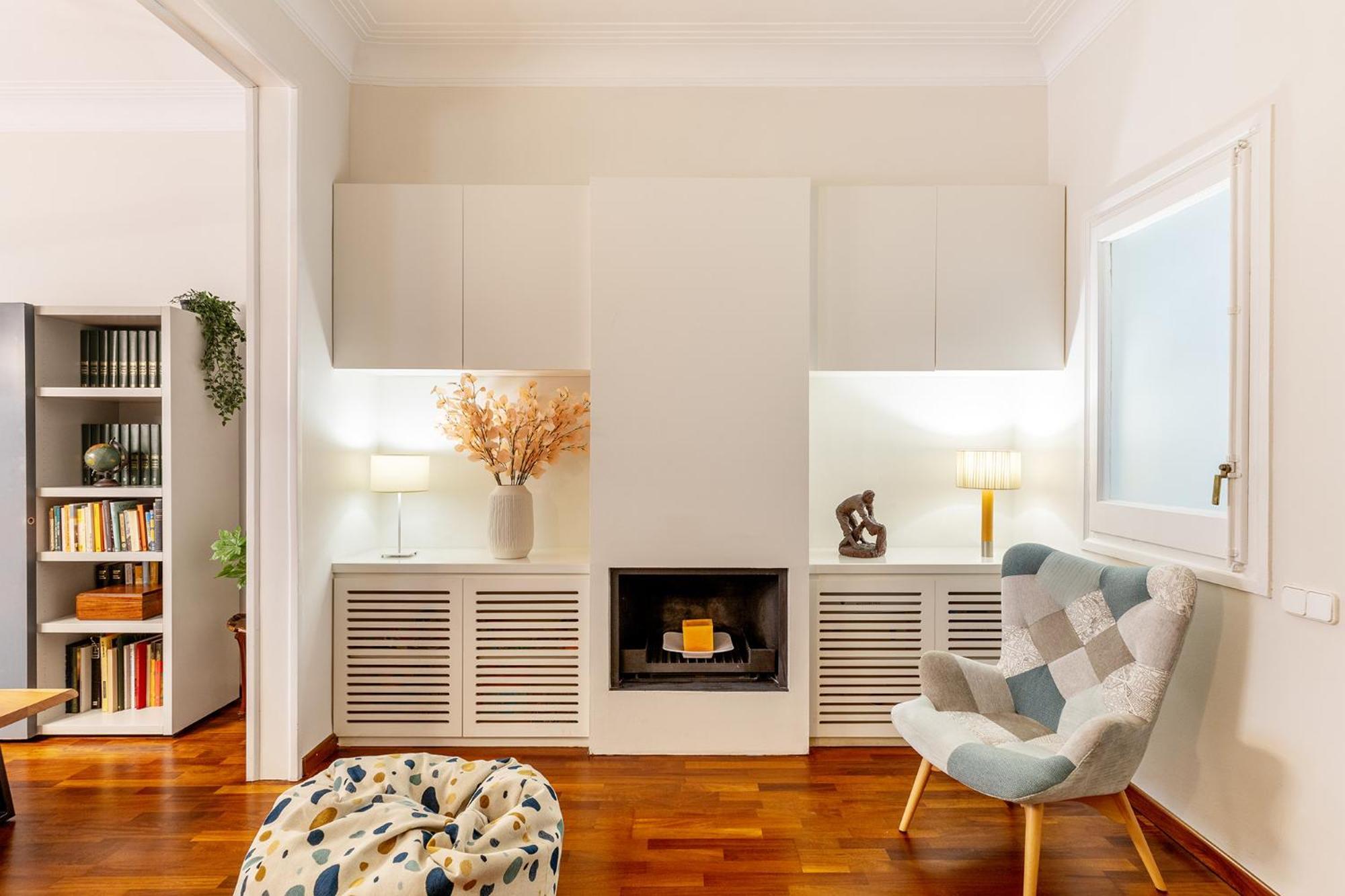 Large & Beautiful Apartment 4Min From Passeig De Gracia Barcelona Exterior photo